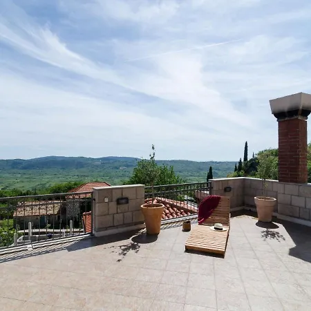 Villa Stunning In With Private Pool Pridvorje