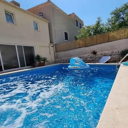 Stunning In With Private Pool