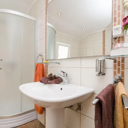 Stunning In With Private Pool Vila Pridvorje