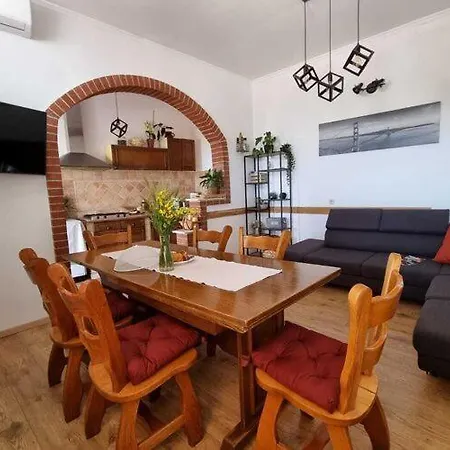 Stunning In With Private Pool Vila Pridvorje